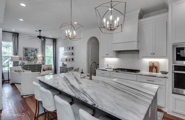107 Deer Hollow, Brandon, MS 39047