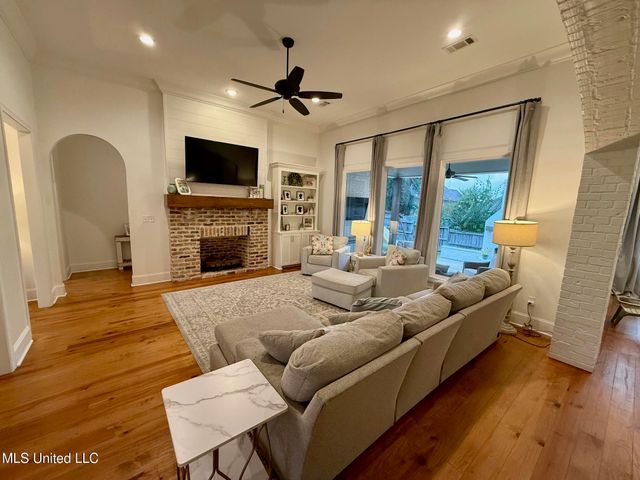 107 Deer Hollow, Brandon, MS 39047