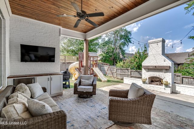 107 Deer Hollow, Brandon, MS 39047