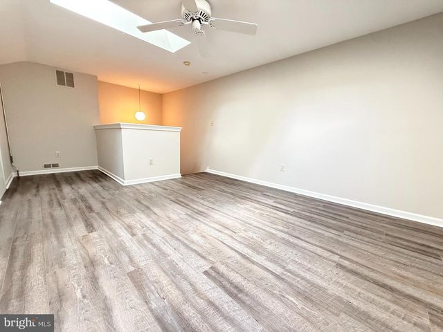 9408 SHEFFIELD DR, Yardley, PA 19067