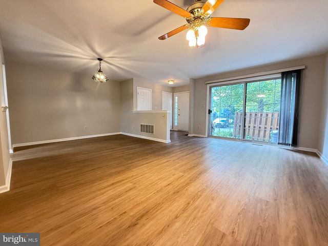 9408 SHEFFIELD DR, Yardley, PA 19067
