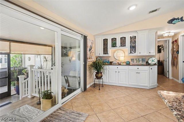 11111 Bayside LN, Fort Myers Beach, FL 33931