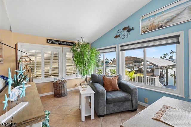 11111 Bayside LN, Fort Myers Beach, FL 33931