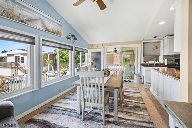 11111 Bayside LN, Fort Myers Beach, FL 33931