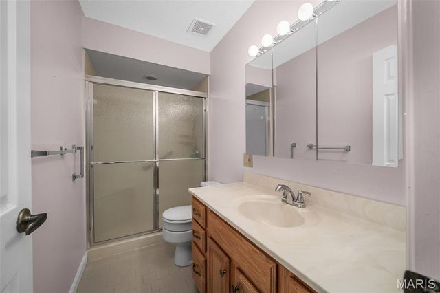 12970 Burning Bush Court, St Louis, MO 63146