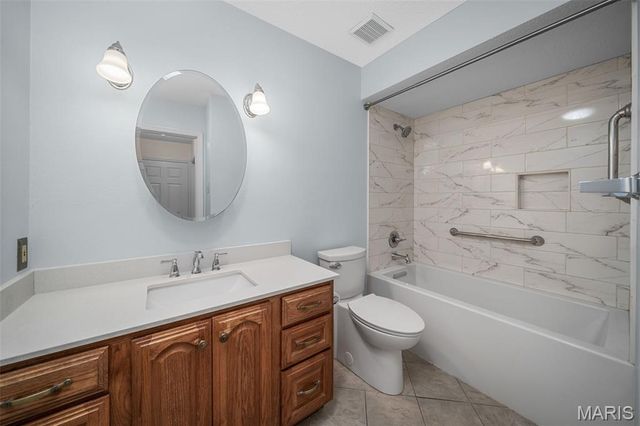 12970 Burning Bush Court, St Louis, MO 63146