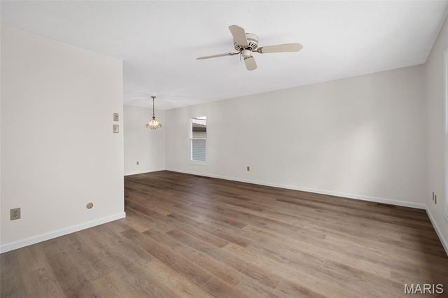 12970 Burning Bush Court, St Louis, MO 63146