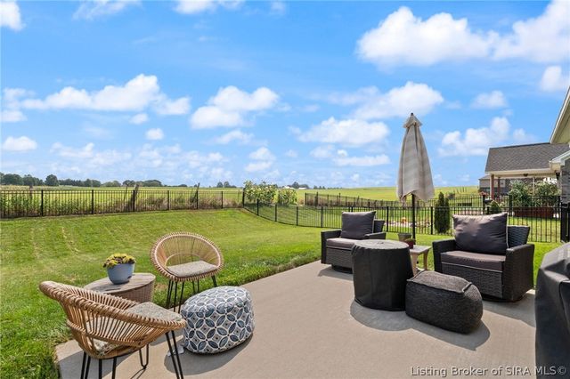 5658 Covington Drive, Charlestown, IN 47111