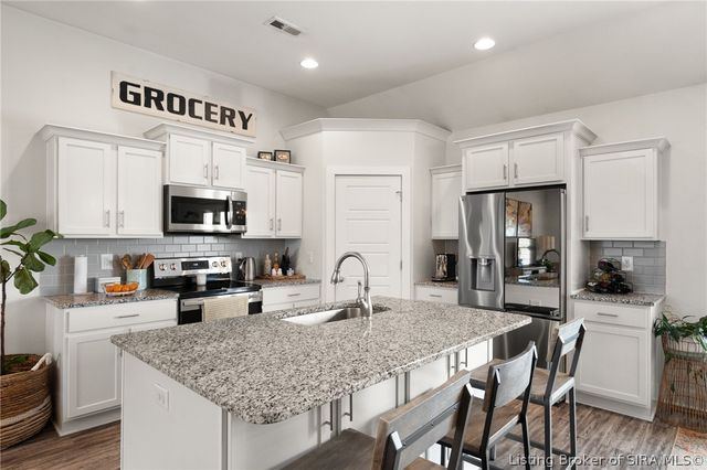 5658 Covington Drive, Charlestown, IN 47111