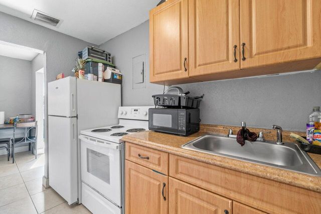 320 Swain Boulevard, Greenacres, FL 33463