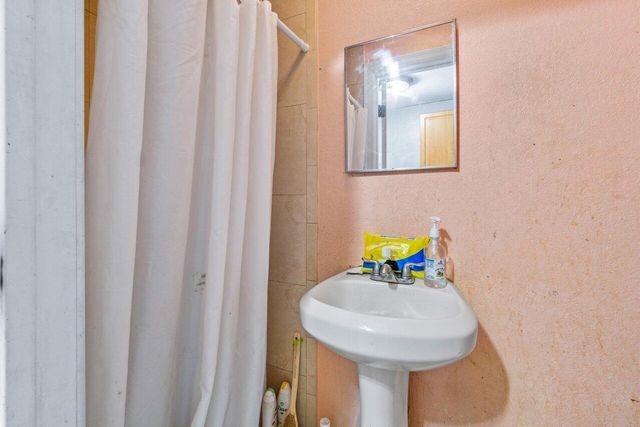320 Swain Boulevard, Greenacres, FL 33463