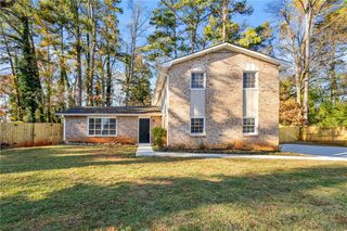 5533 N Wind SW Drive, Lilburn, GA 30047