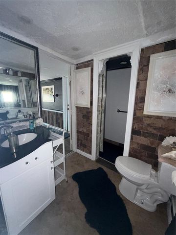 15432 MAPLETREE DRIVE, Punta Gorda, FL 33955