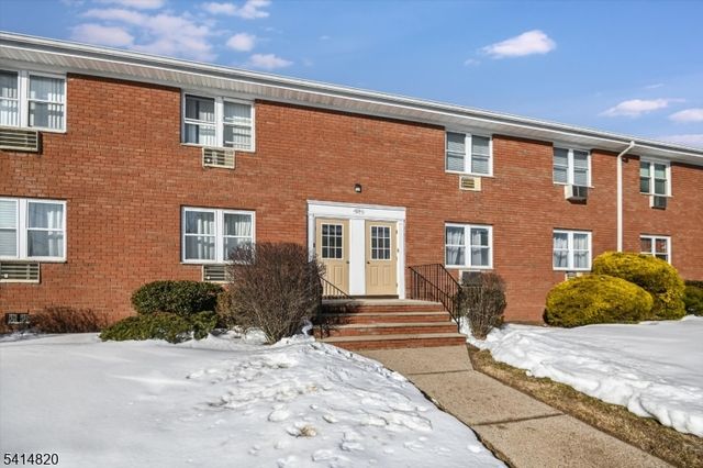 68 Knox Ter 1B, Wayne Twp., NJ 07470