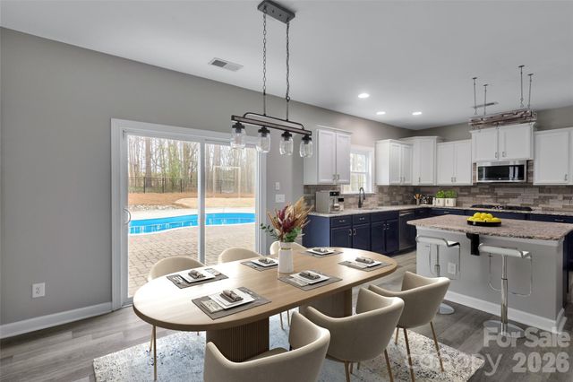 2507 Hamlet Court, Matthews, NC 28105