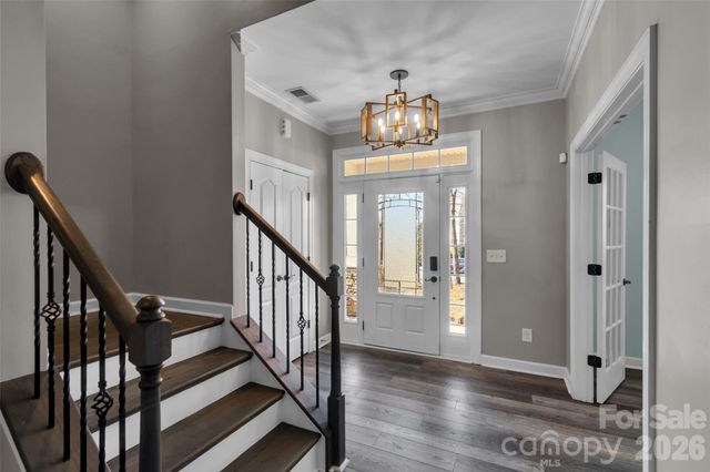 2507 Hamlet Court, Matthews, NC 28105