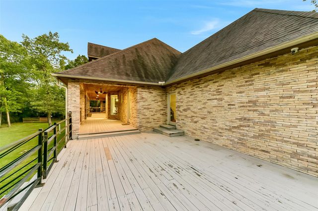 26898 Vista Meadow Court, Huffman, TX 77336