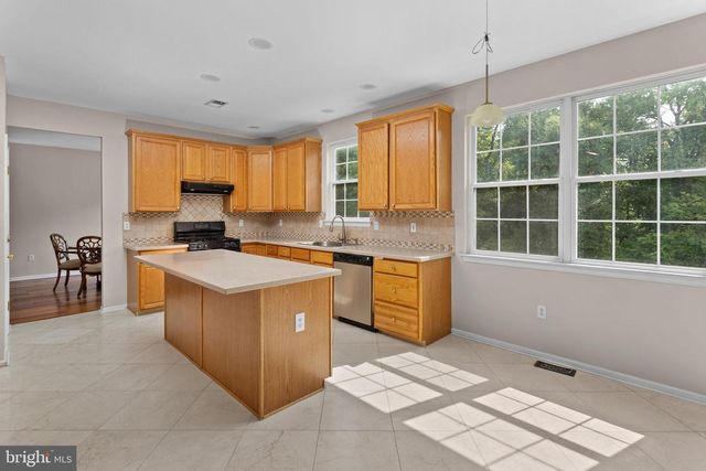 39 CLIFFWOOD DRIVE, Allentown, NJ 08501