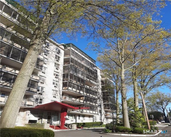 80 Cartright Street 1J, Bridgeport, CT 06604