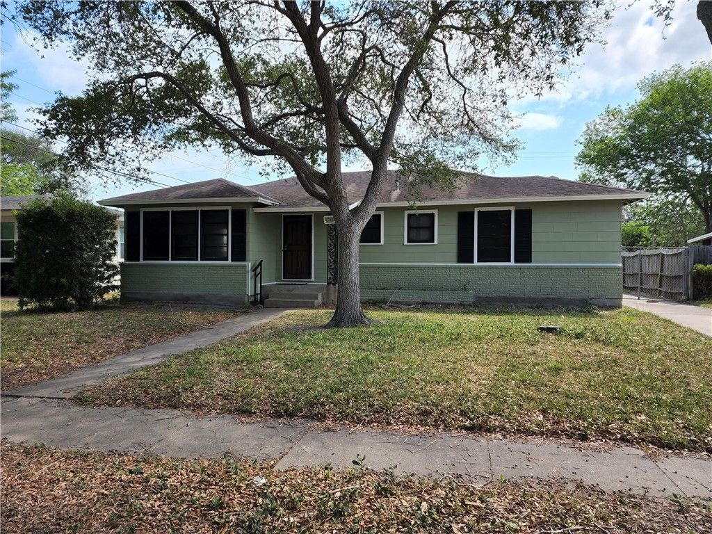 4018 San Fernando Pl, Corpus Christi, TX 78411