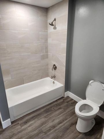 1813 W Burnham STREET #1815, Milwaukee, WI 53204