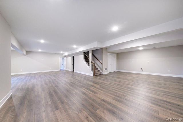 626 Round Rock, Howell, MI 48843