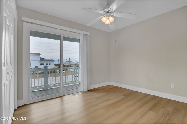 7502 9th Avenue, N Topsail Beach, NC 28460