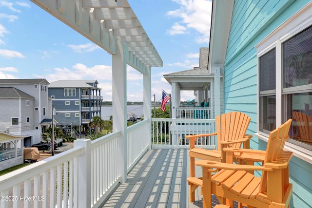 7502 9th Avenue, N Topsail Beach, NC 28460