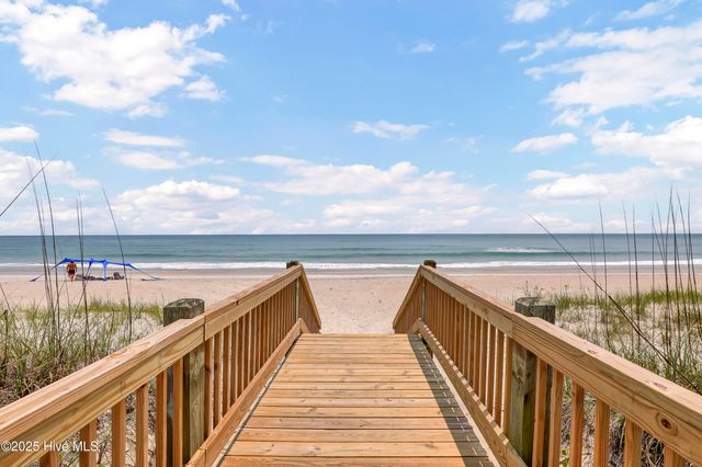 7502 9th Avenue, N Topsail Beach, NC 28460
