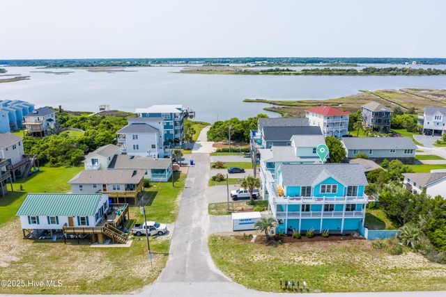 7502 9th Avenue, N Topsail Beach, NC 28460