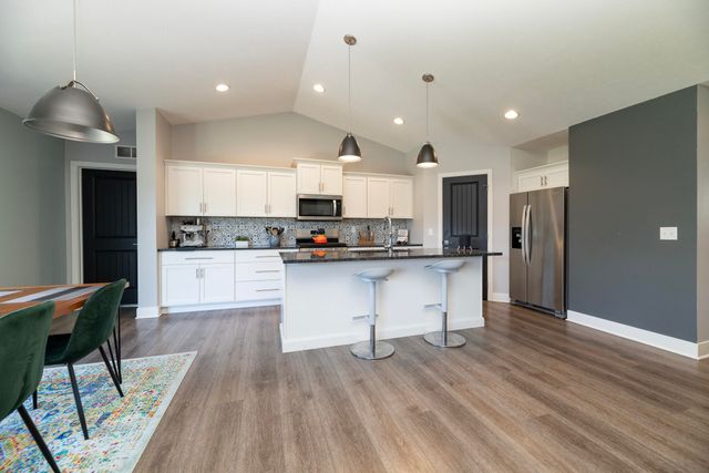 7438 Jamaica Lane, Portage City, MI 49002