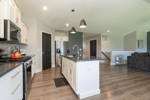7438 Jamaica Lane, Portage City, MI 49002