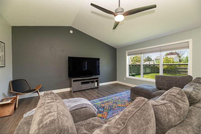 7438 Jamaica Lane, Portage City, MI 49002
