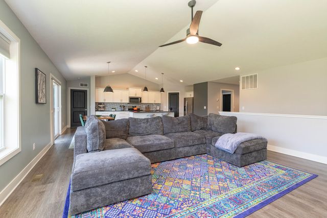 7438 Jamaica Lane, Portage City, MI 49002