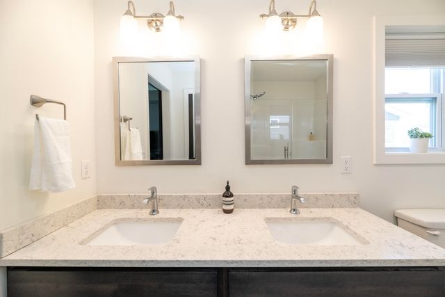 7438 Jamaica Lane, Portage City, MI 49002
