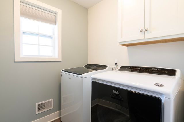 7438 Jamaica Lane, Portage City, MI 49002