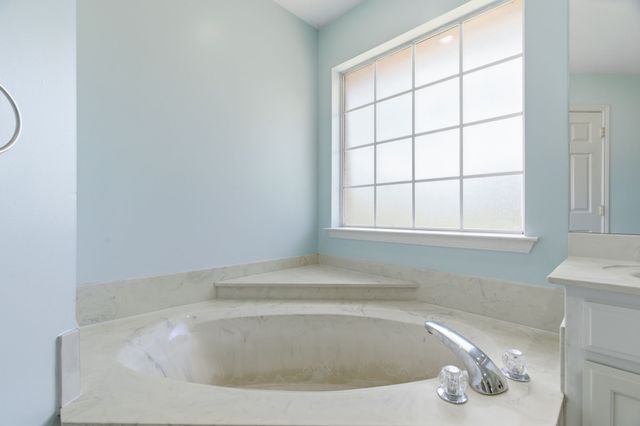 3416 Old Dennis Road, Weatherford, TX 76087