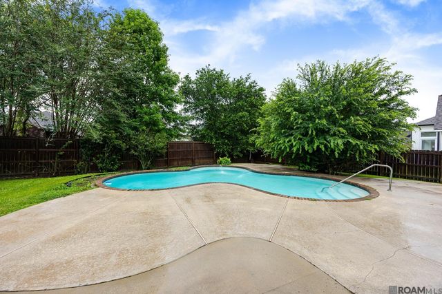 18249 Shadow Creek Ave, Baton Rouge, LA 70816