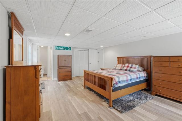 2416 Broward Drive NE, Marietta, GA 30066