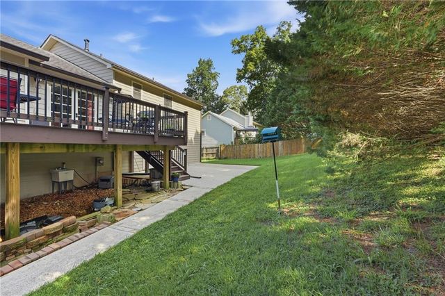 2416 Broward Drive NE, Marietta, GA 30066