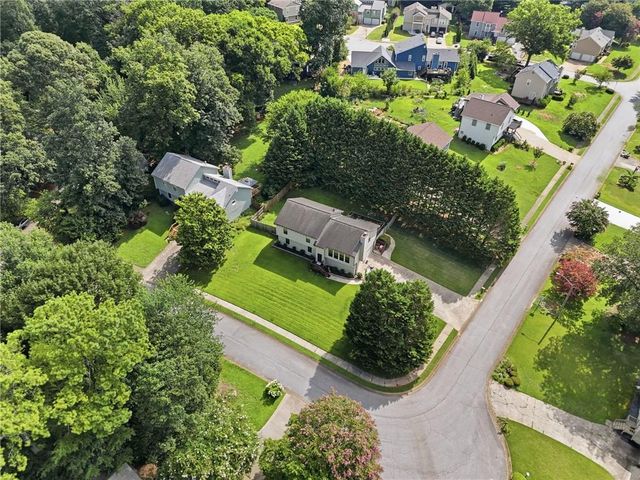 2416 Broward Drive NE, Marietta, GA 30066