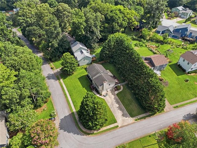 2416 Broward Drive NE, Marietta, GA 30066