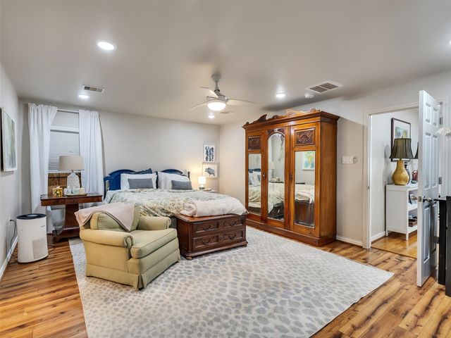 10309 Chesterfield Drive, Houston, TX 77051