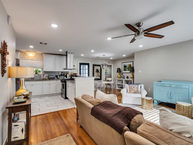 10309 Chesterfield Drive, Houston, TX 77051