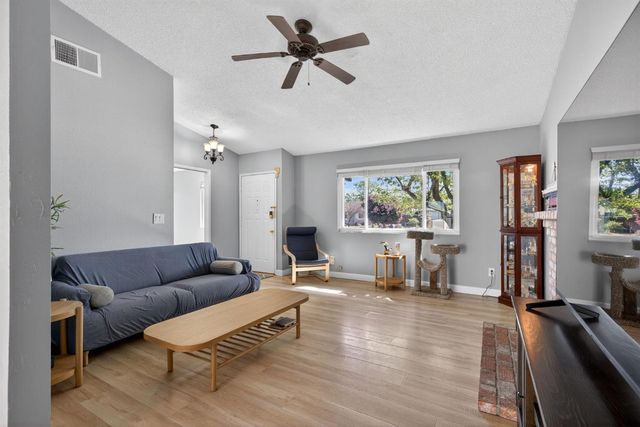 7823 Delaney Dr, Antelope, CA 95843