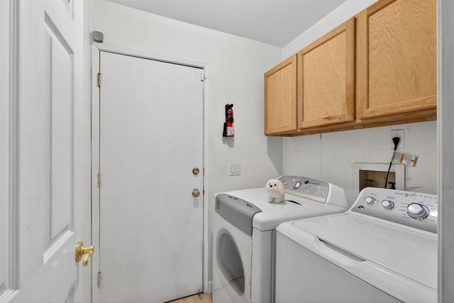 7823 Delaney Dr, Antelope, CA 95843