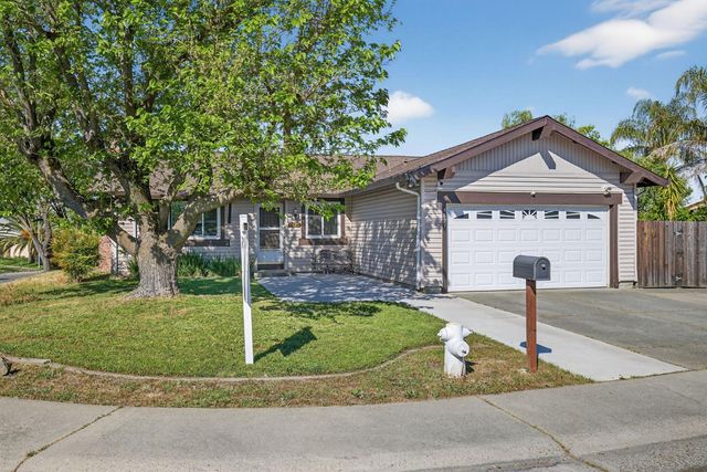 7823 Delaney Dr, Antelope, CA 95843