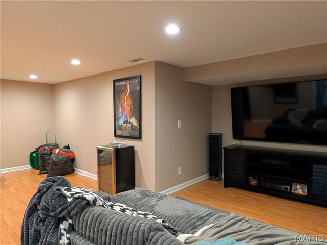 1208 Colby Drive, St Peters, MO 63376