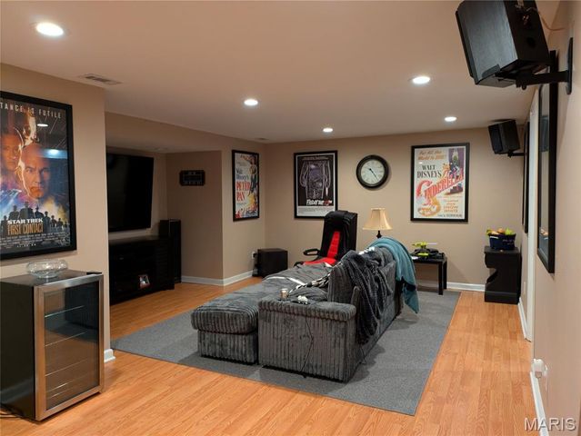 1208 Colby Drive, St Peters, MO 63376