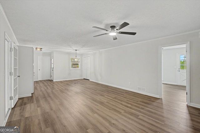6380 Valhalla Drive, Douglasville, GA 30135